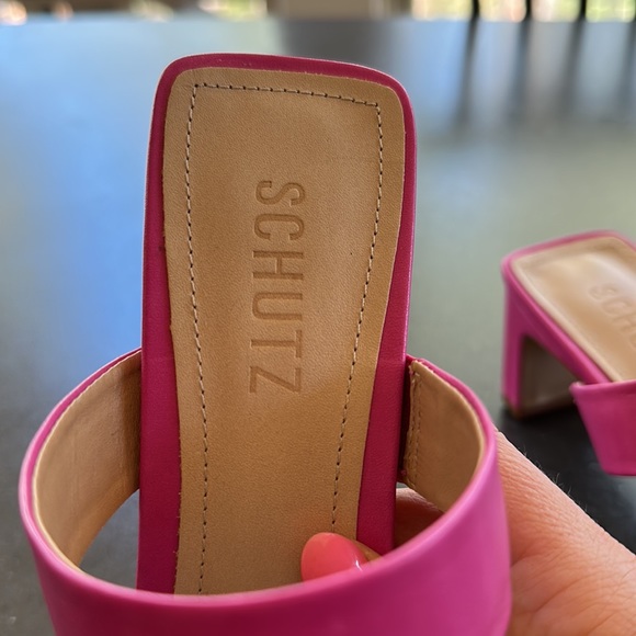 NWT Schutz pink heels. Size 6.5. New with tags. - Picture 4 of 8